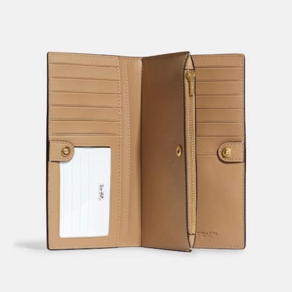 Coach Tote and wallet - Picture 6 of 7